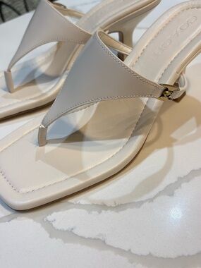 Coach Women's Cream Leather Thong Heels